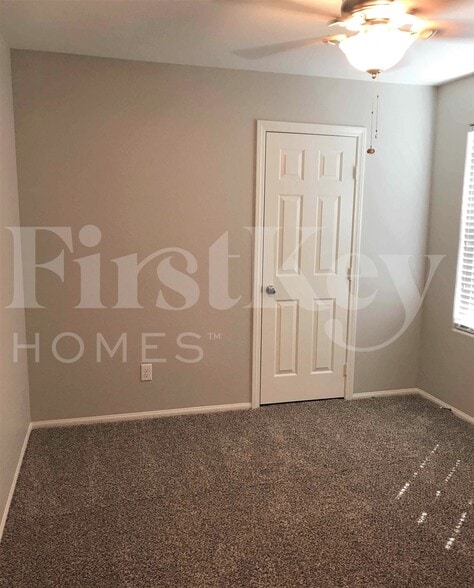 Building Photo - 9809 Dryden Ct