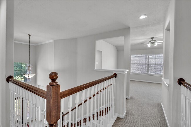 Building Photo - 17426 Memorial Blossom Dr