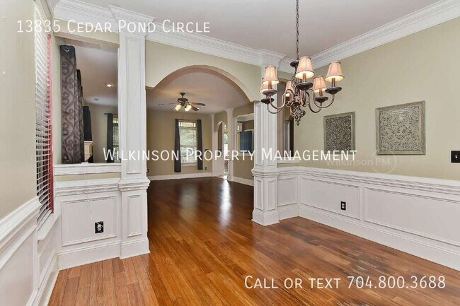 Building Photo - 13835 Cedar Pond Cir