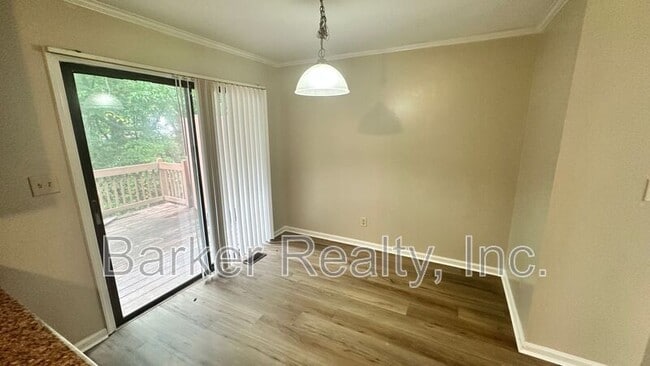 Building Photo - 4609 Lavista Ct
