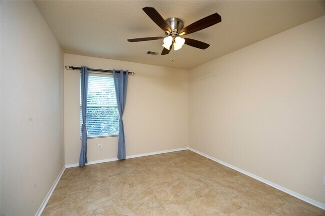 Building Photo - 2306 Stiller Ridge Way