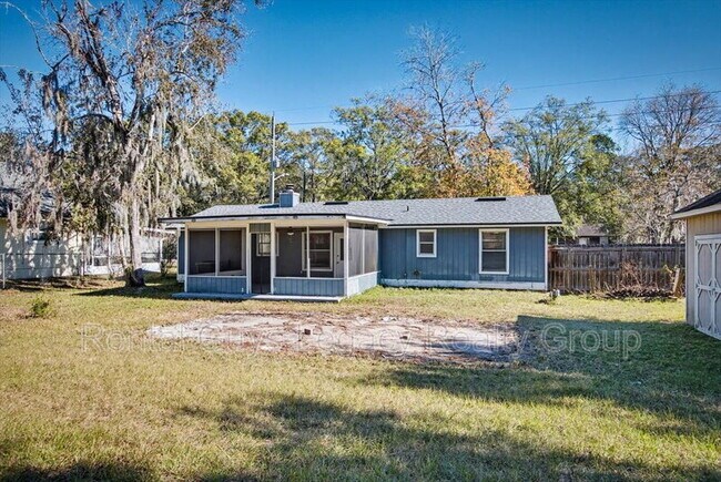 Building Photo - 2120 Blair Rd