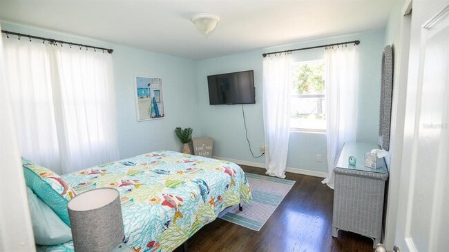 Building Photo - 321 Seaview Ave