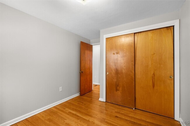 Building Photo - 4307 Candlelight Ln