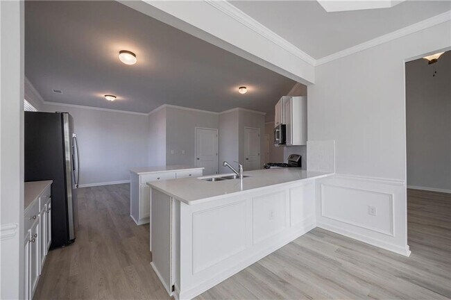 Building Photo - 931 Park Pl St