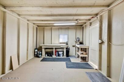 Building Photo - 2885 N Panorama Dr
