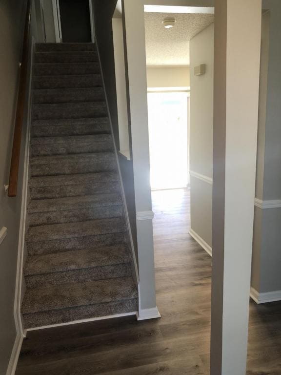 Building Photo - 126 Oakmont Dr