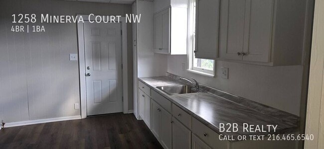 Building Photo - 1258 Minerva Ct NW