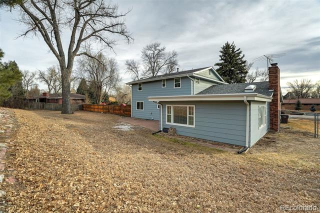 Building Photo - 1868 Brookwood Dr