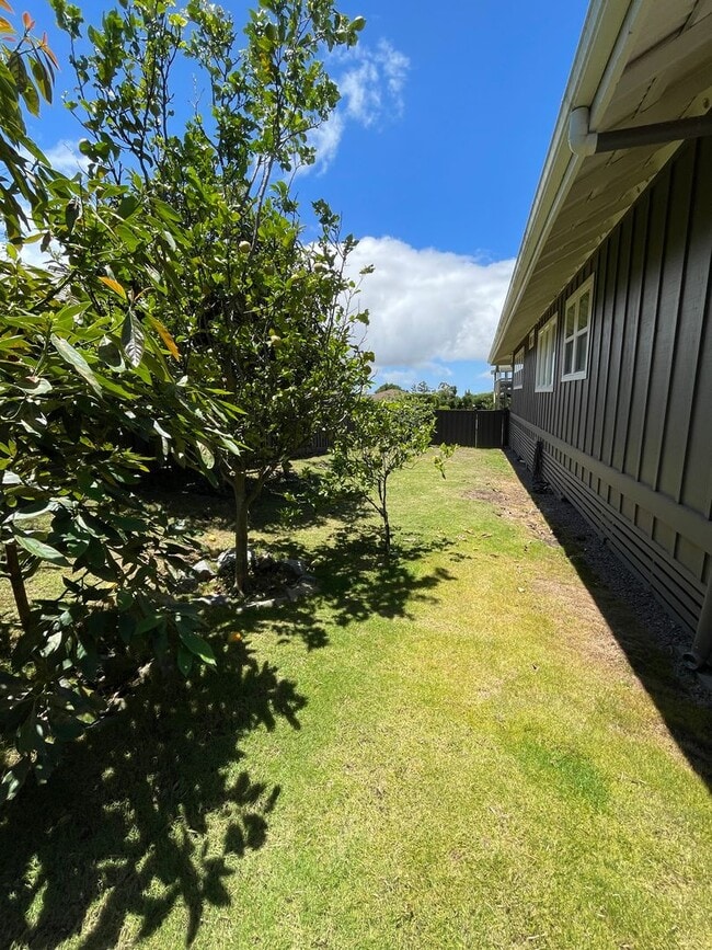 Building Photo - 66-1515 Kawaihae Road