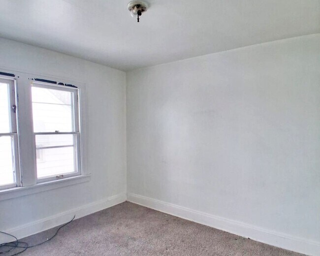 Building Photo - 4772 E 90th St