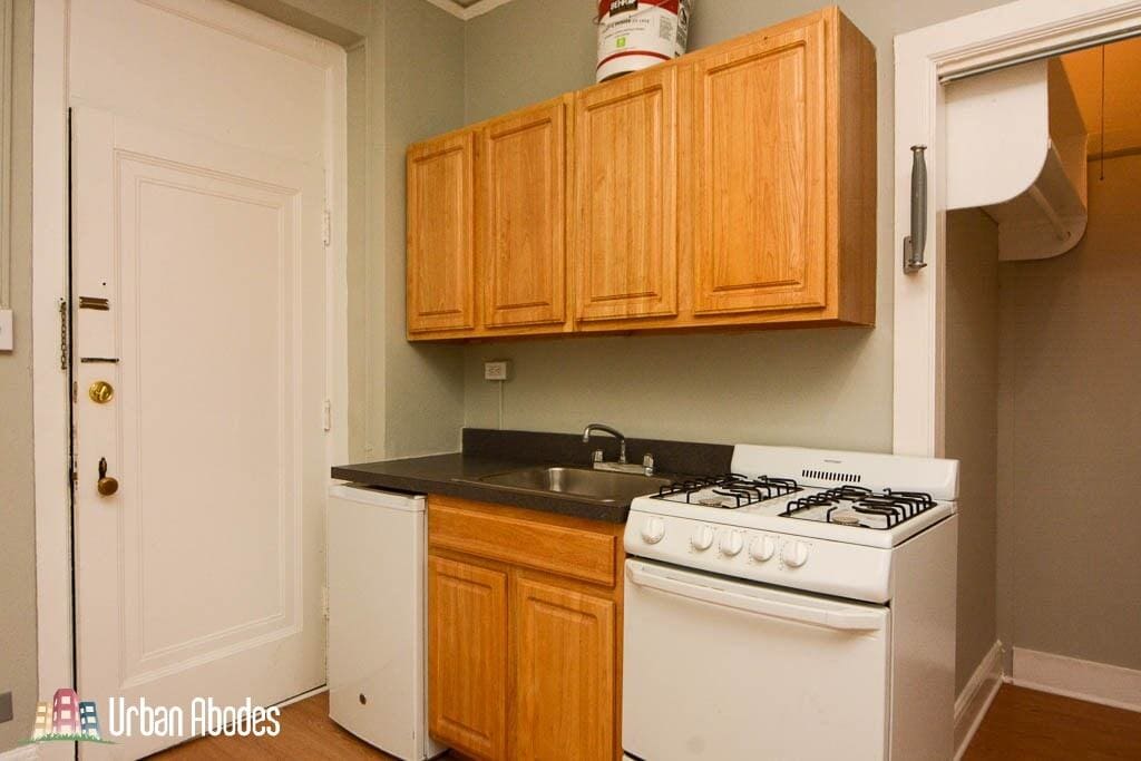 Building Photo - 3835 N Fremont St