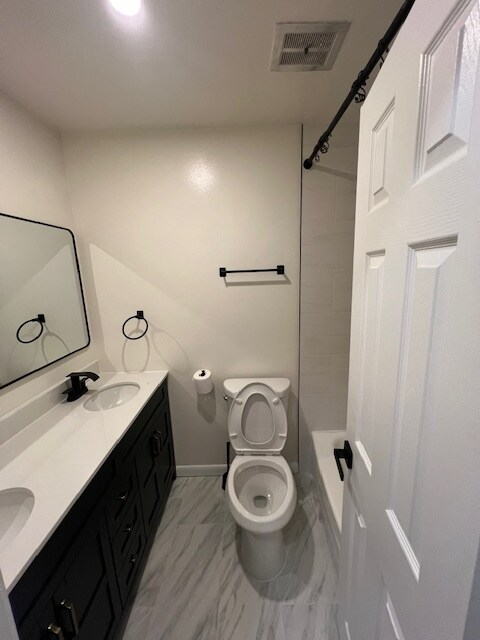 Building Photo - 522 E Indian Spring Dr