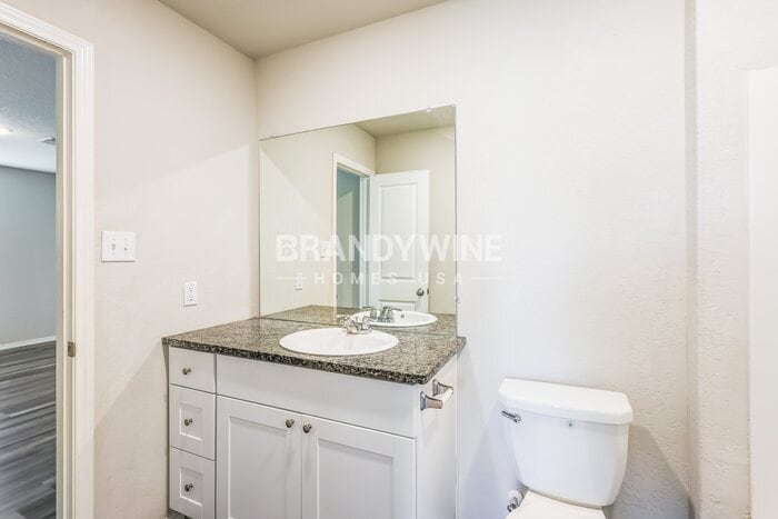 Building Photo - 7107 Winding Shelf