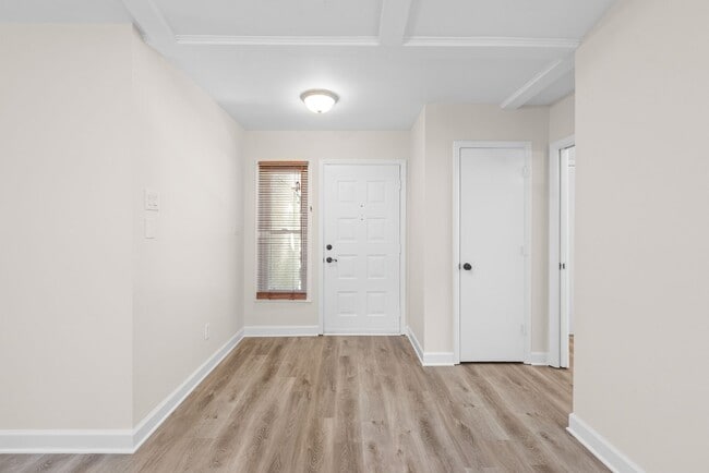 Building Photo - (Coming Soon) Beautiful Ranch Home in South Charlotte