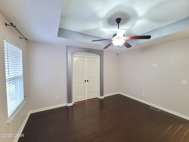 Building Photo - 7218 Quail Hollow Dr