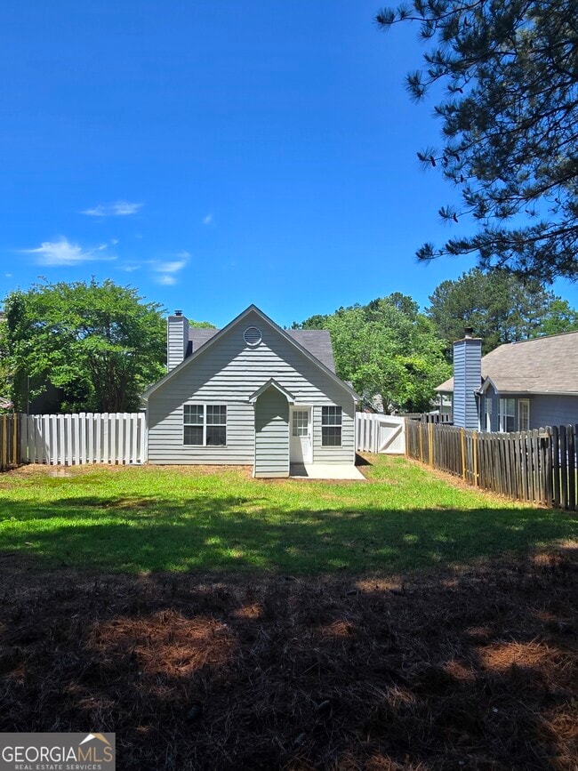Building Photo - 1504 Cain Ct