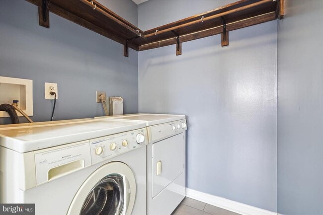 Building Photo - 101 N West St