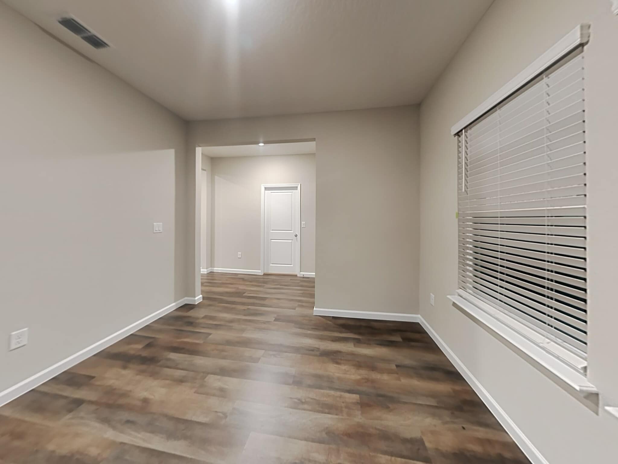 Building Photo - 111 Hemlock Point