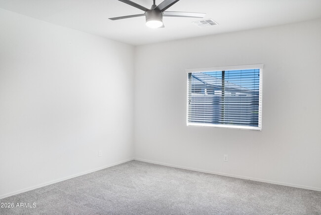 Building Photo - 43633 Yucca Ln