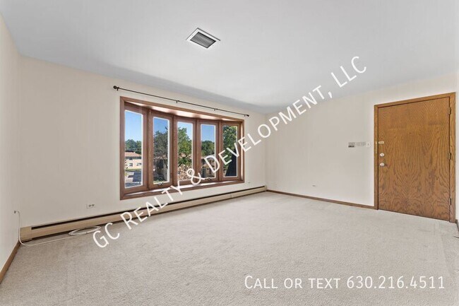 Building Photo - 1513 N La Grange Rd