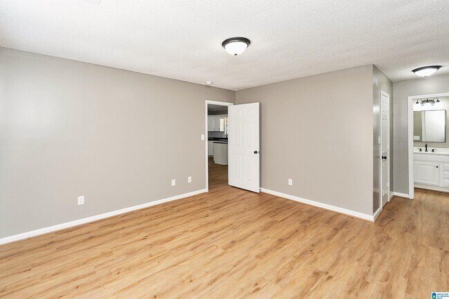 Building Photo - 3719 Gray Oaks Dr