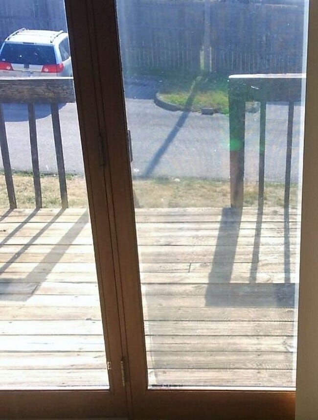 Building Photo - $1,375 | 3 Bedroom, 2.5 Bathroom Town Home...