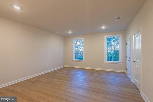 Building Photo - 21835 Express Ter