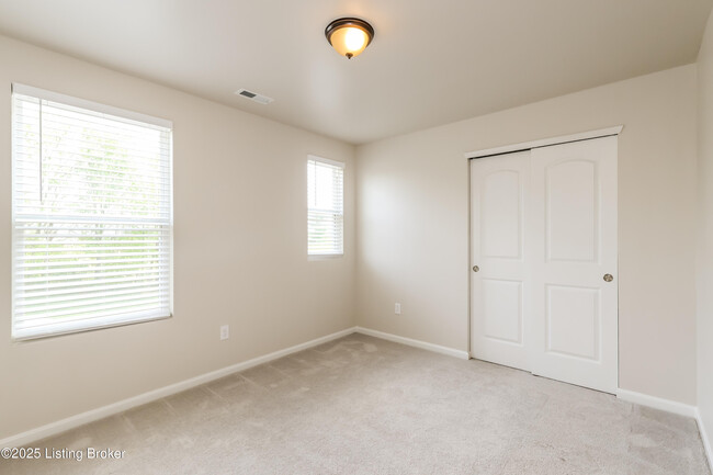 Building Photo - 111 Ardmore Crossing Dr