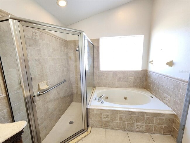 Building Photo - 2303 Laurel Pine Ln