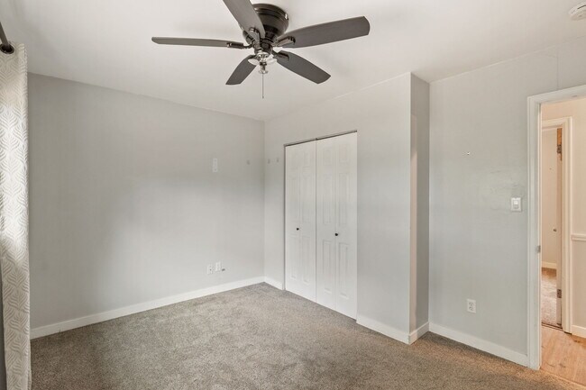 Building Photo - 341 Longfellow Dr