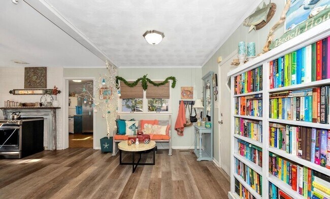 Building Photo - Charming 3 Bedroom, 2 Bathroom Home in Decatur, AL