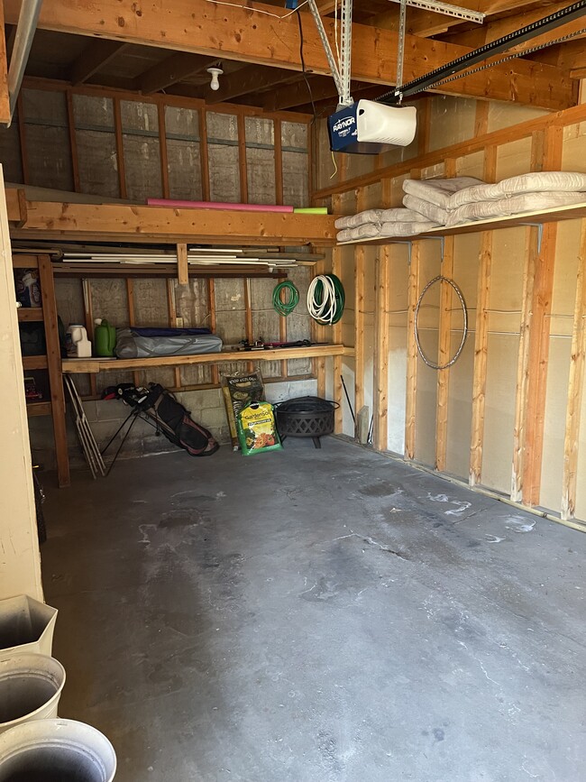 Building Photo - 1976 Haughton Ave