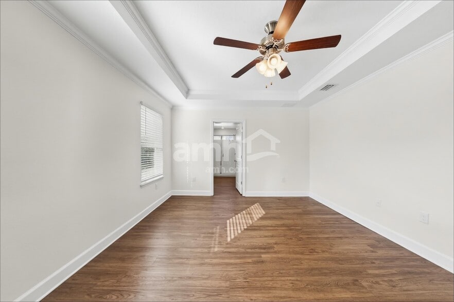 Building Photo - 4335 Reisswood Lp