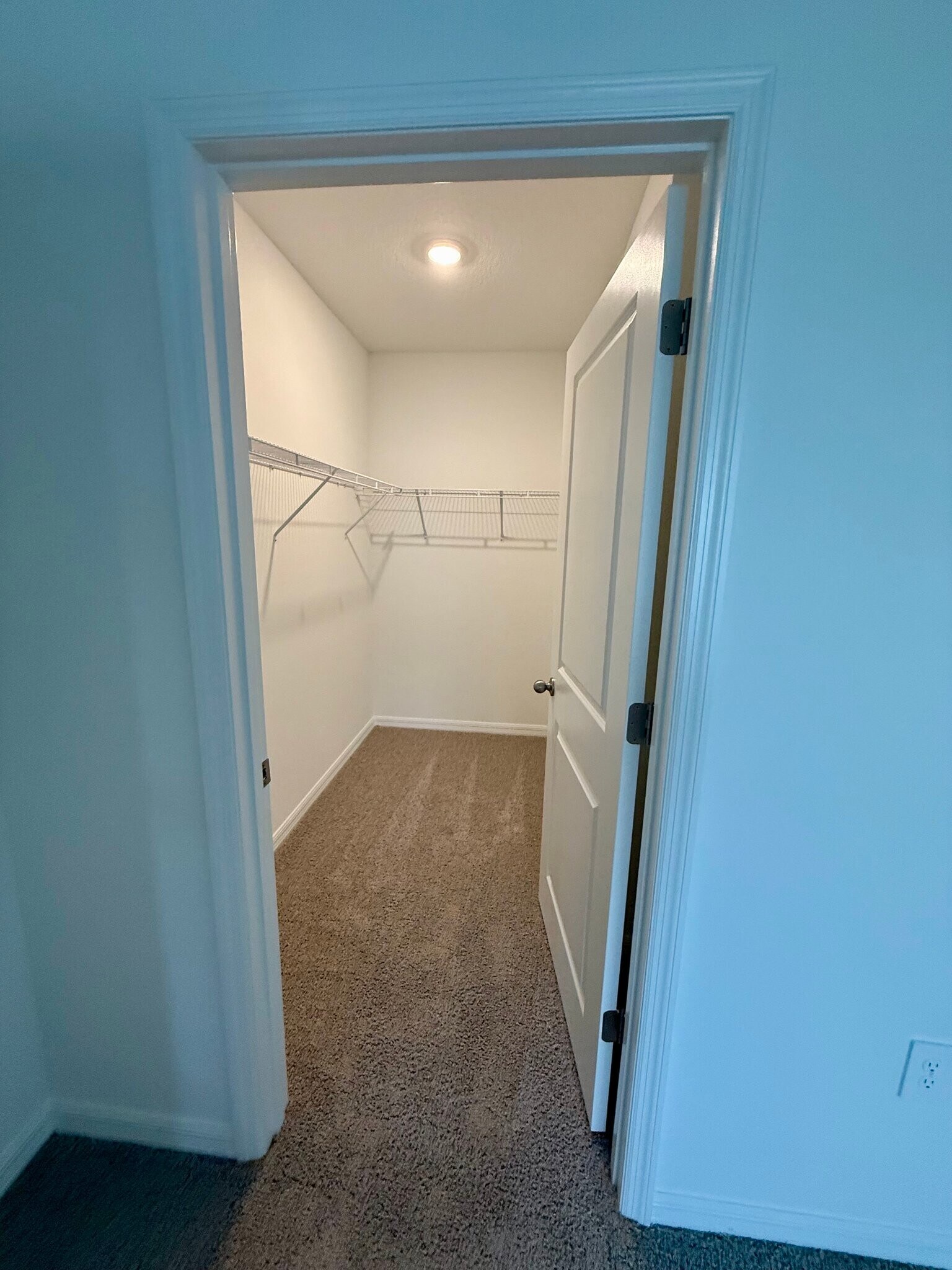 Building Photo - 32447 Weathered Oak Dr