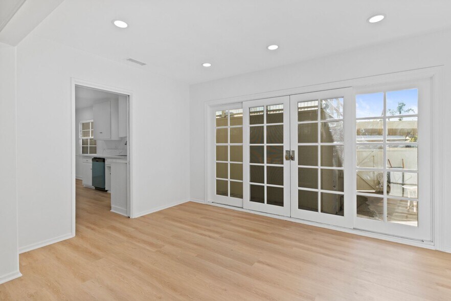 Building Photo - 237 Belmont Ave