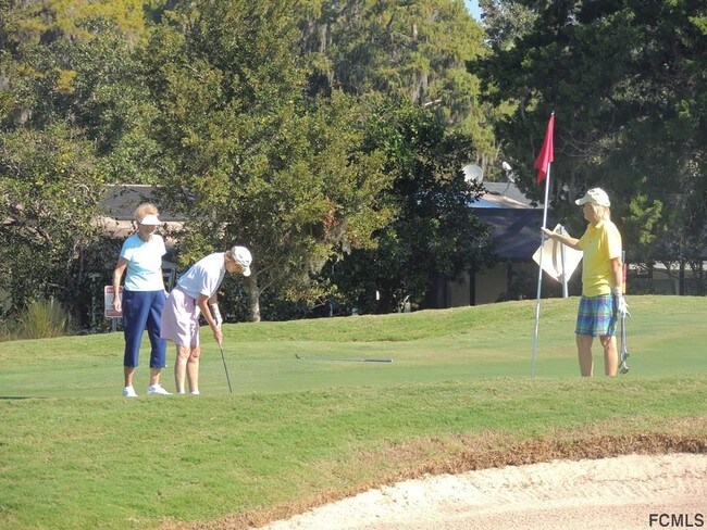 Building Photo - 13 Broadmore Cir