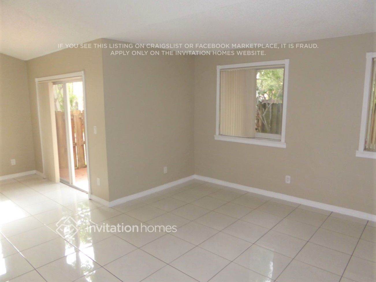 Building Photo - 10965 W Broward Blvd