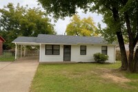 Building Photo - 3538 Arnold Rd