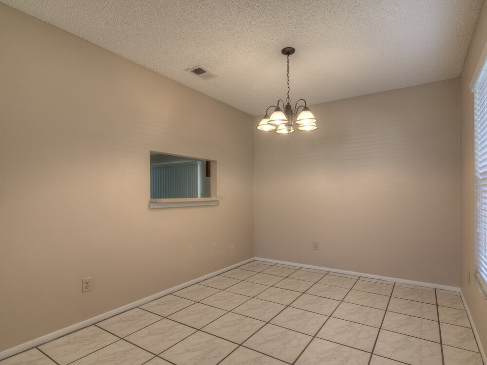 Building Photo - 2066 Inge Ct