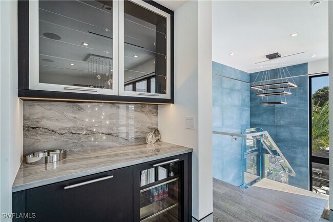 Building Photo - 2201 Shad Ct