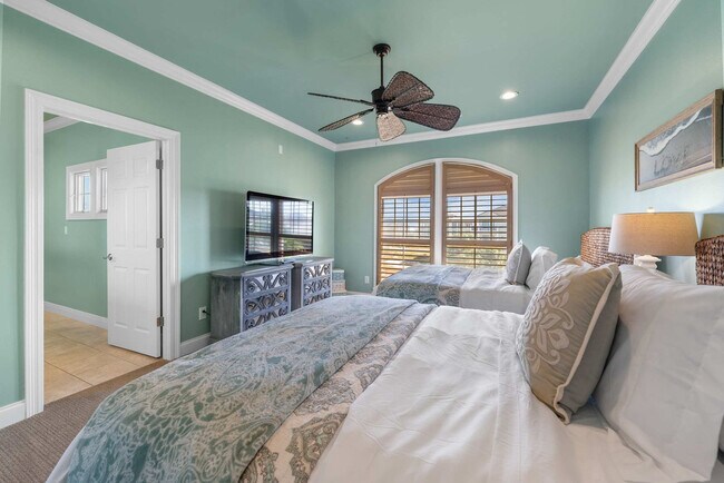 Building Photo - 3204 Sand Dollar Ln