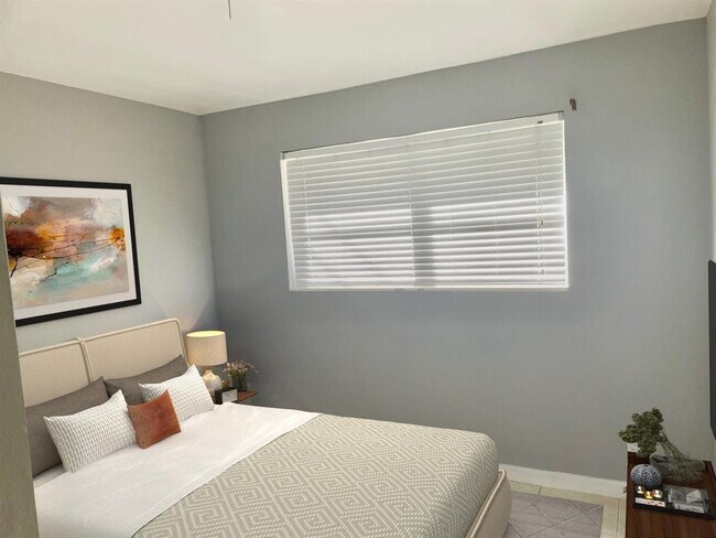 Building Photo - 6210 NE 21st Rd