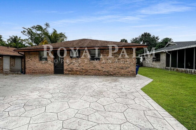 Primary Photo - 27917 Washington St