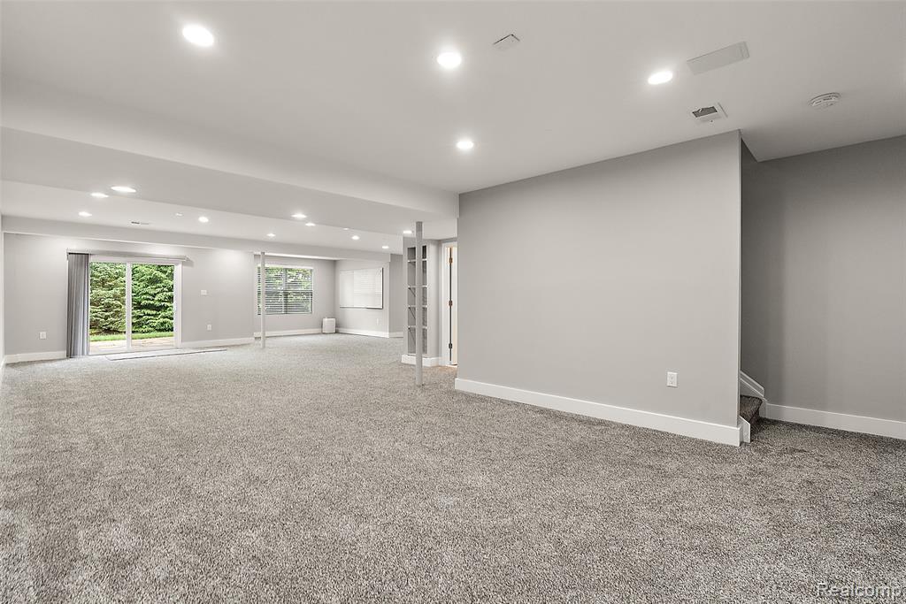 Building Photo - 31065 Tremont Ln