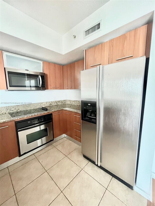 Building Photo - 9055 SW 73rd Ct