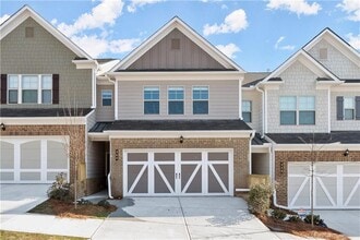 Building Photo - 360 Cherryhill Ln