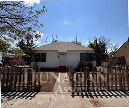 Building Photo - !!SCHEDULED SHOWING 3/25 @4:10-4:20 !!3 bedroom 1 bath home with updates!