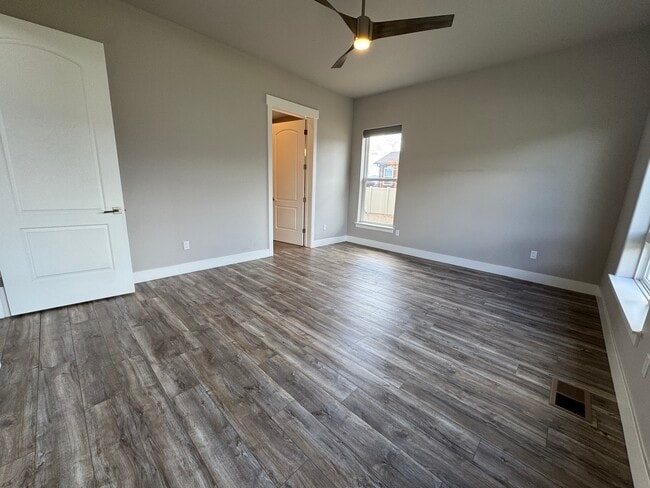 Building Photo - 1026 Sun Crest Ct
