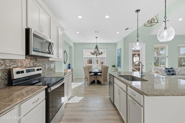 Building Photo - 569 Daiquiri Pl